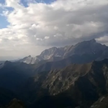 Country house Centro Trekking A Cavallo Monte Brugiana *